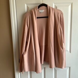Women’s long sleeve cardigan